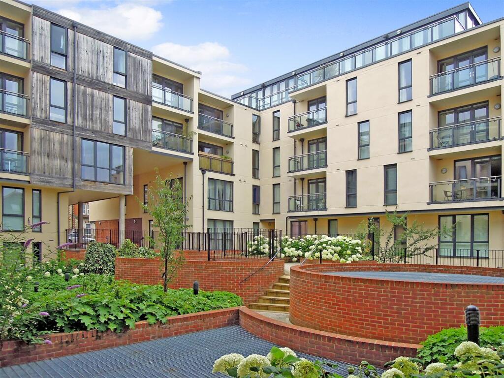 Main image of property: Printing House Square, Martyr Road, Guildford