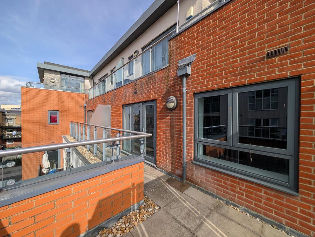 Main image of property: Lower Canal Walk, Oceana Boulevard Lower Canal Walk, SO14