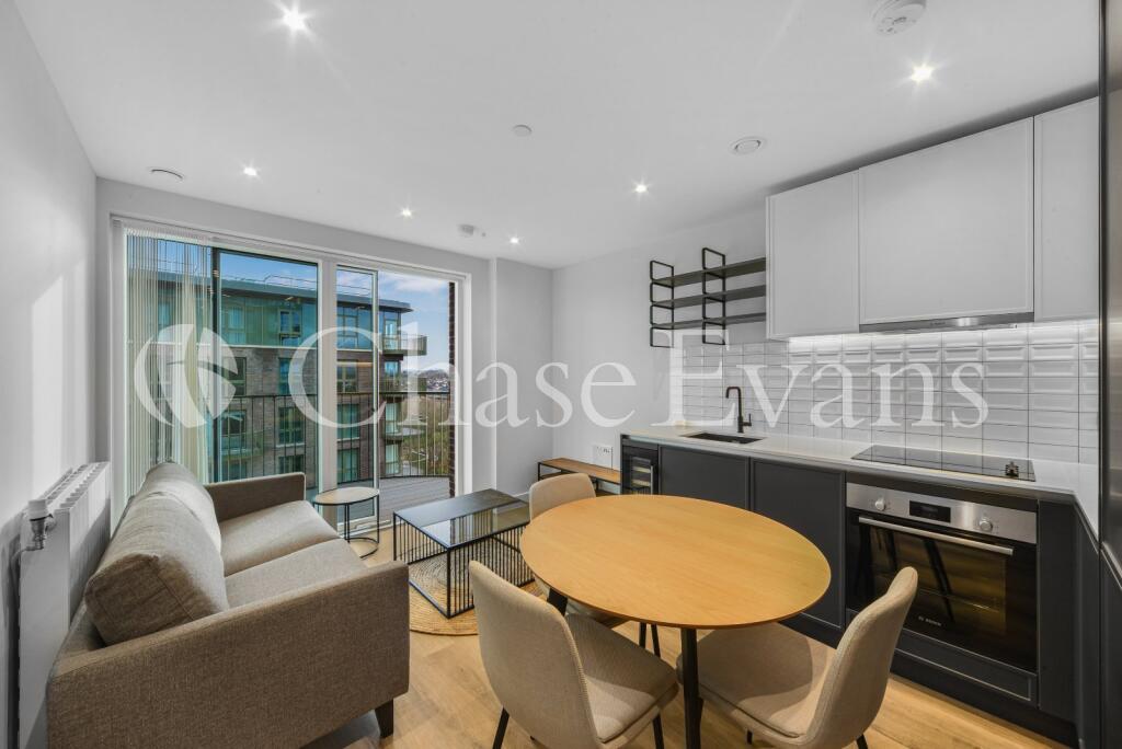 Main image of property: Cairncross House, 17 Townsend Road, Kidbrooke Village, London, SE3