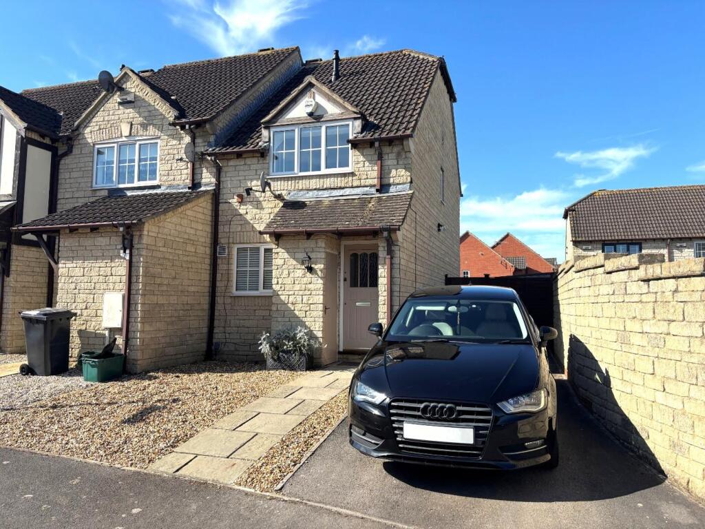 Main image of property: Waterside Close, Quedgeley, Gloucester