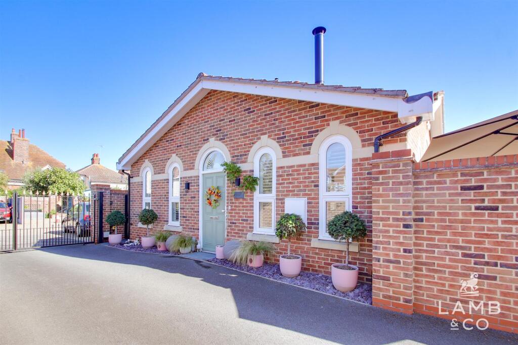 Main image of property: High Street, Thorpe-Le-Soken