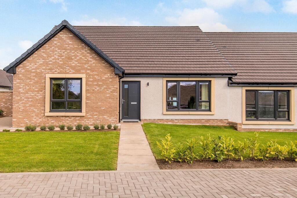 Main image of property: Linen Lea, Leburn Square, Auchtermuchty, Fife, KY14