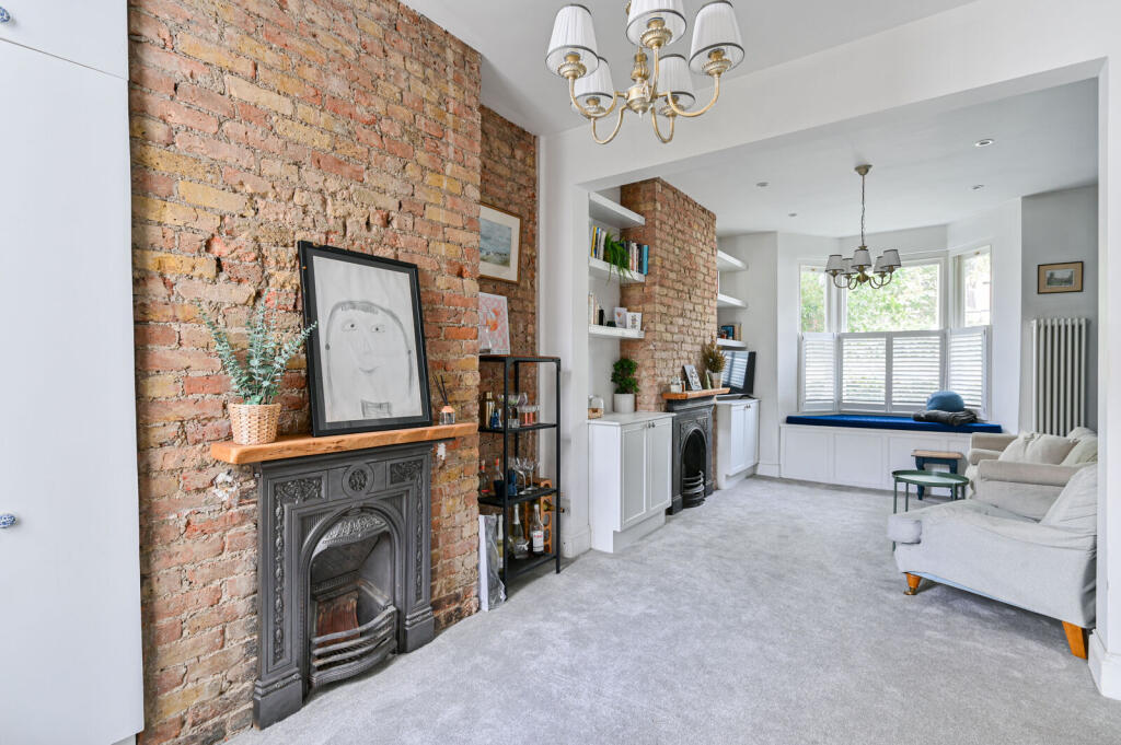 Main image of property: Selkirk Road, London, SW17 0ER, Tooting Broadway, London, SW17