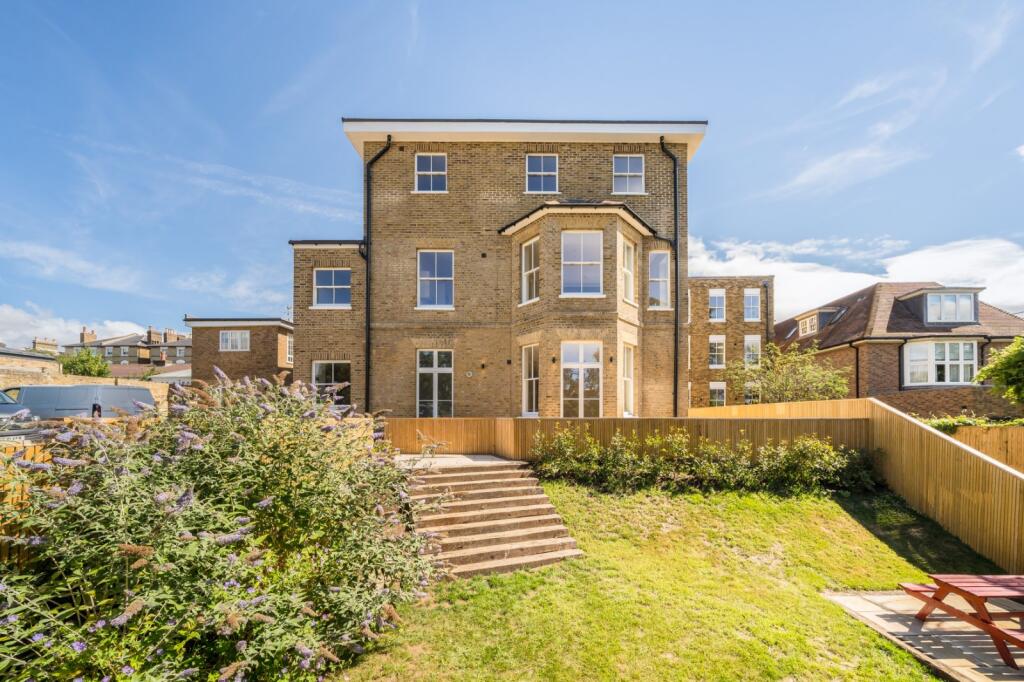 Main image of property: Thornton Heights, Hillside, Wimbledon, London, SW19