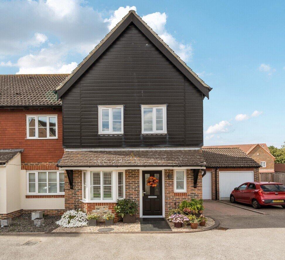 Main image of property: The Poplars, Littlehampton, West Sussex, BN17