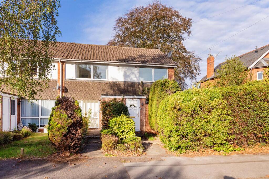 Main image of property: Ray Park Avenue, Maidenhead