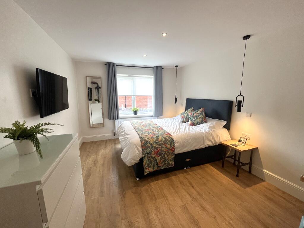 Main image of property: Bridgford Road, West Bridgford