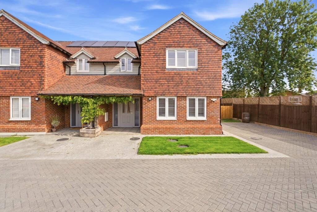 Main image of property: Fleetwood Gardens, Crossfields, St. Albans, Hertfordshire, AL3