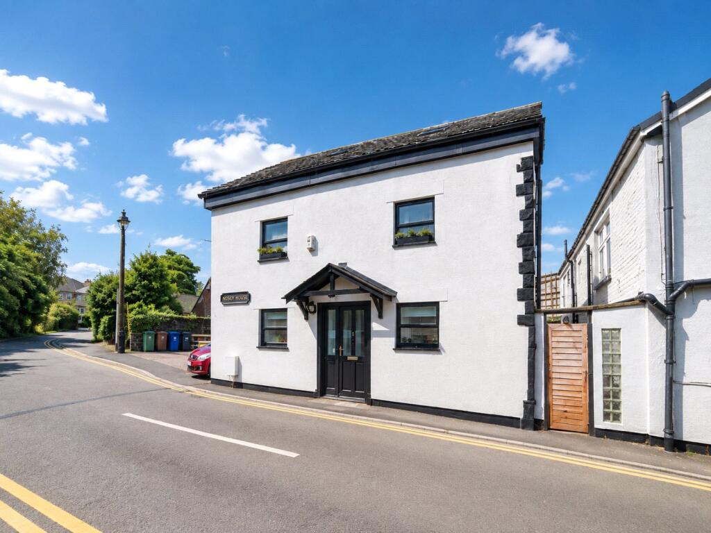 Main image of property: Hole House Fold, Romiley, Stockport, Greater Manchester, SK6