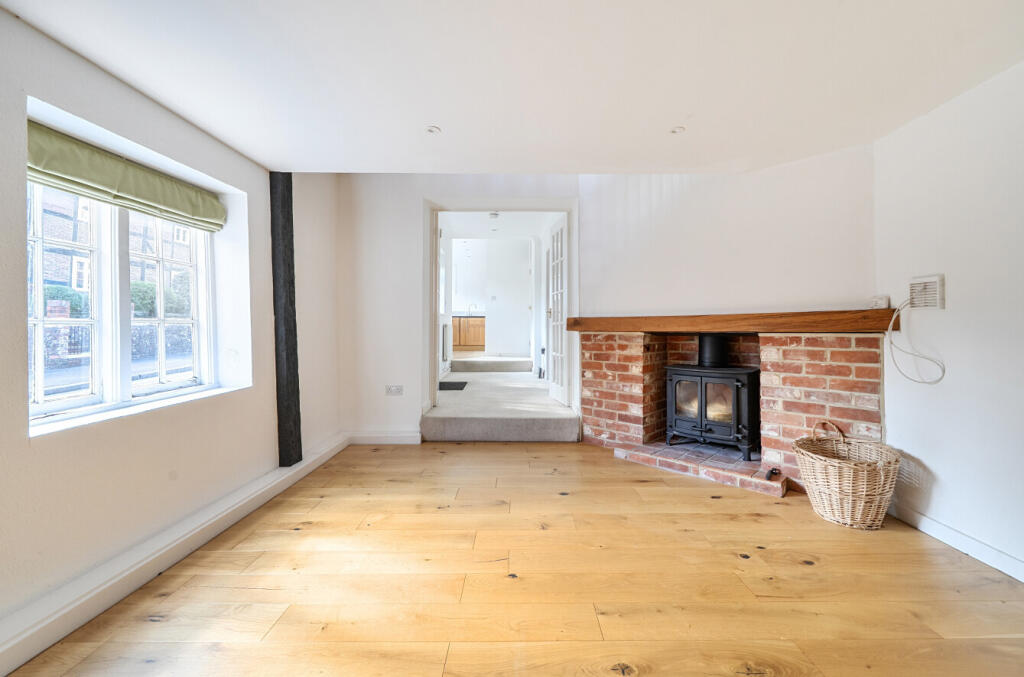 Main image of property: Bank Street, Bishops Waltham, Southampton, Hampshire, SO32