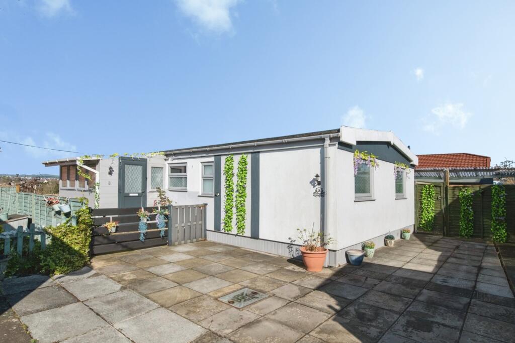 Main image of property: Drake Avenue, Ringswell Park, Exeter, Devon, EX2