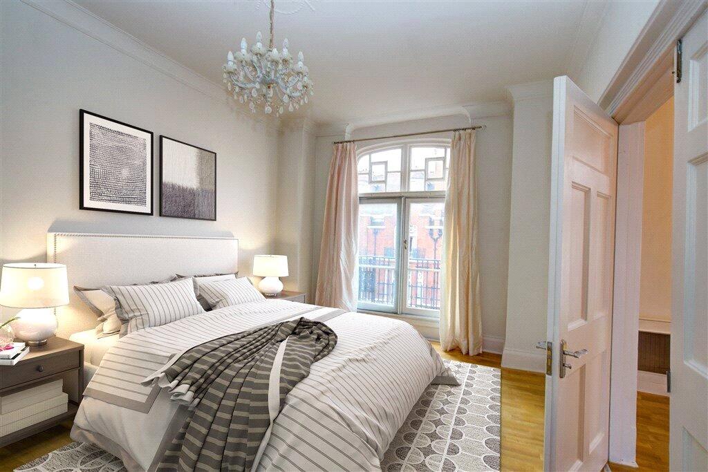 Main image of property: Portman Mansions, Chiltern Street, London, W1U