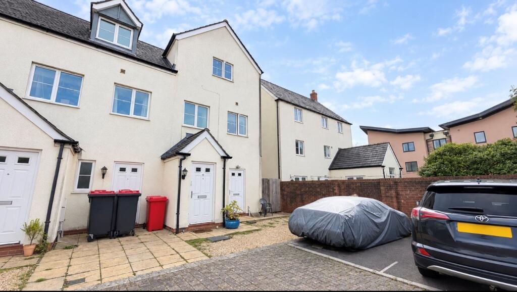 Main image of property: Lapwing Close, Portishead