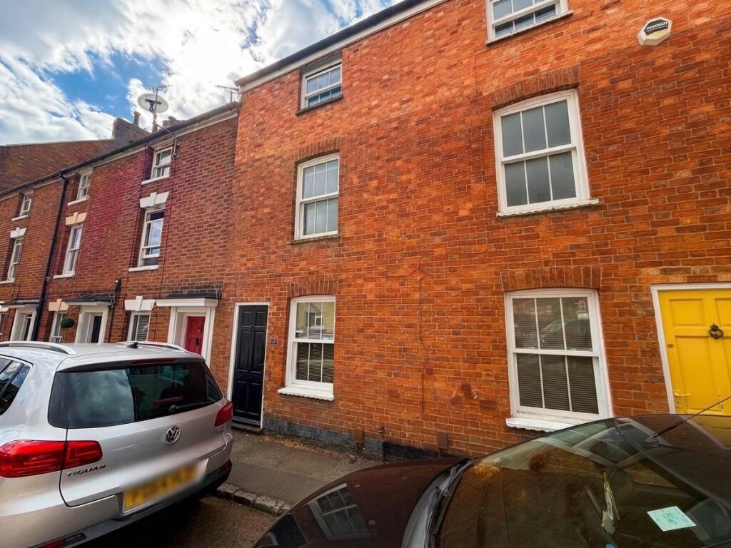 Main image of property: Caldecotte Street, Newport Pagnell, Milton Keynes, MK16
