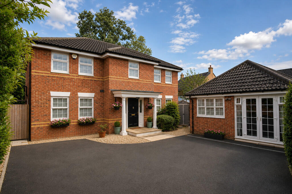 Main image of property: Huntingdon Gardens, Newbury