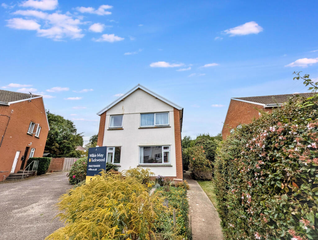Main image of property: Hillview Road, Minehead