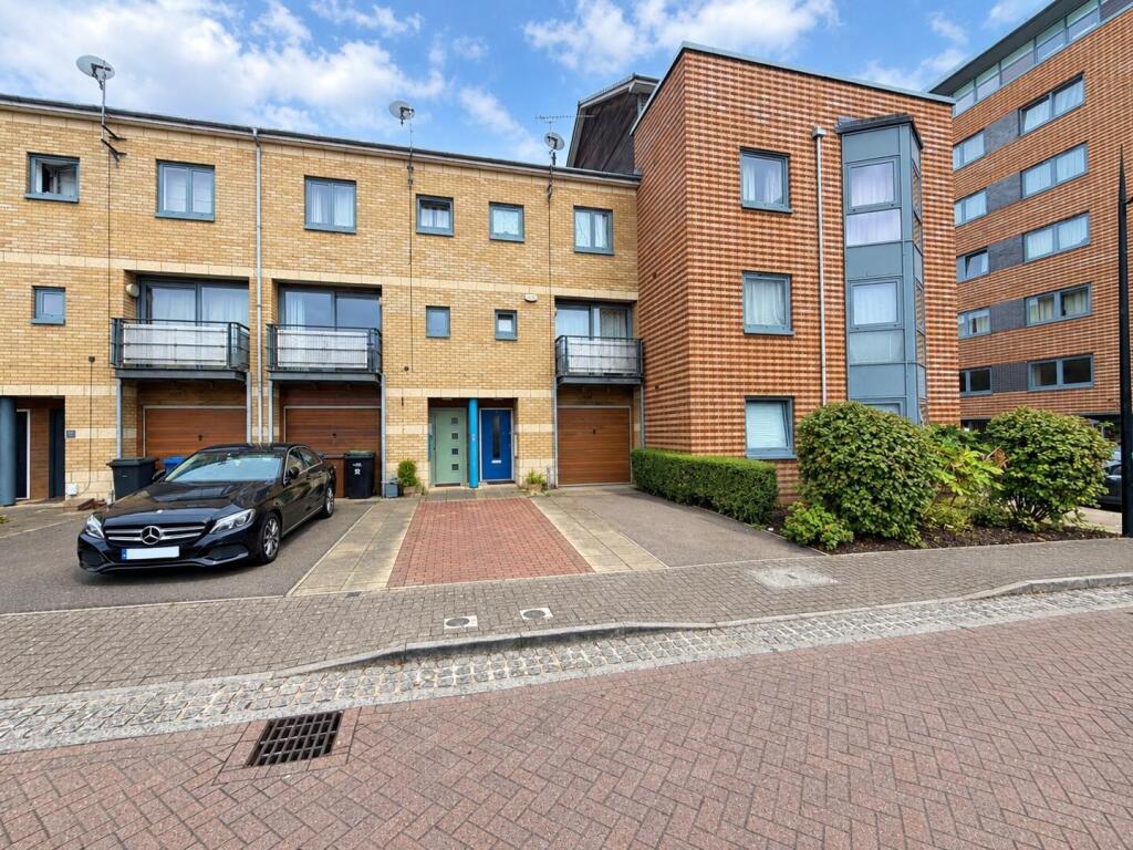 Main image of property: Maude Street, Ipswich