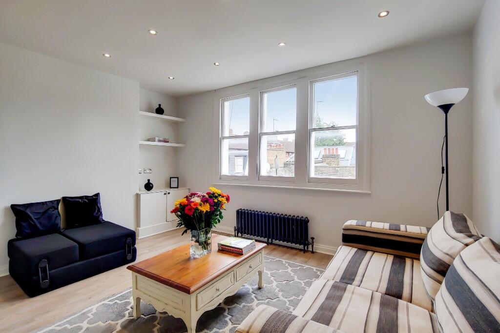 Main image of property: Bell Street, London, NW1