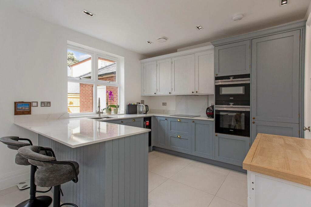 Main image of property: Rookery Lane, Barnet, EN4