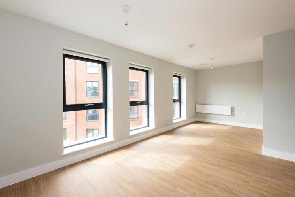 Main image of property: 14 Cable House, 2 Echo Walk Newbury RG14