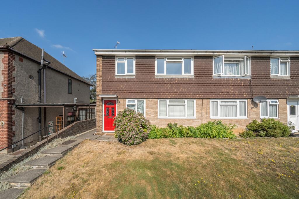 Main image of property: Lea Vale, Dartford, DA1