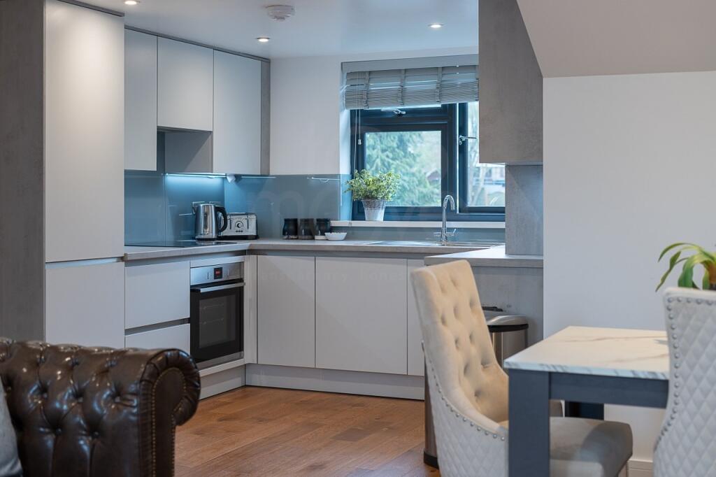 Main image of property: Banstead Road, Purley, CR8