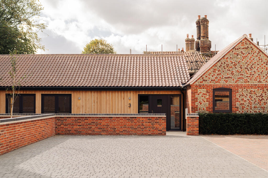 Main image of property: The Old Piggery, 3 Laurel Farm Barns Crossdale Street, Northrepps, Cromer NR27 9LA