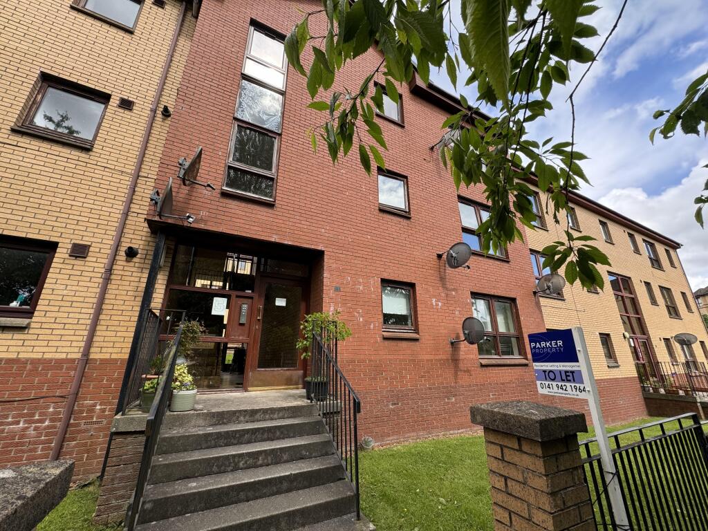 Main image of property: Hopehill Gardens no 5 flat 1/2, G20