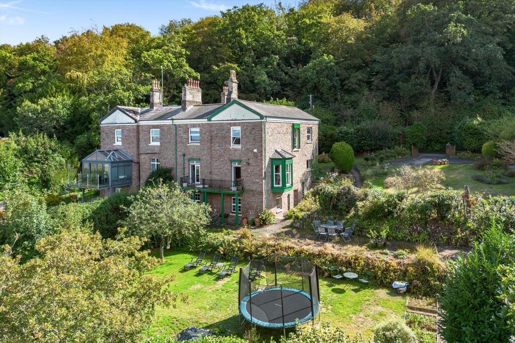 Main image of property: Woodlands Road, Portishead, Bristol BS20