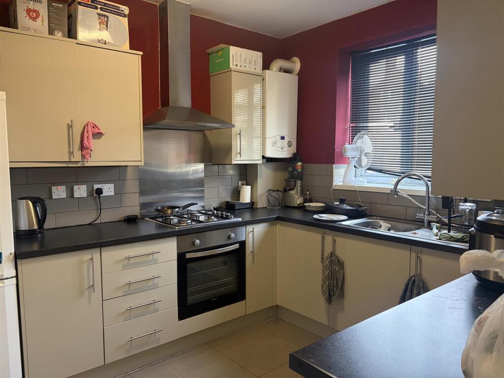 Main image of property: Peckham High Street, London