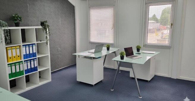 Office - 2-3 people