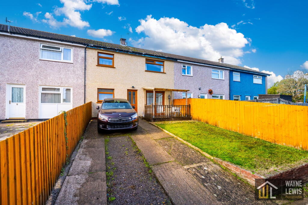 Main image of property: Coed Pwll, Caerphilly, CF83 1RT