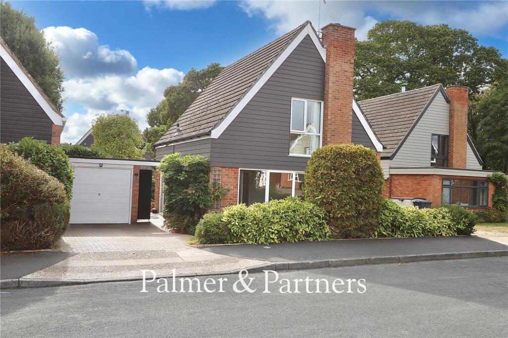 Main image of property: Holyrood Close, Ipswich, Suffolk, IP2
