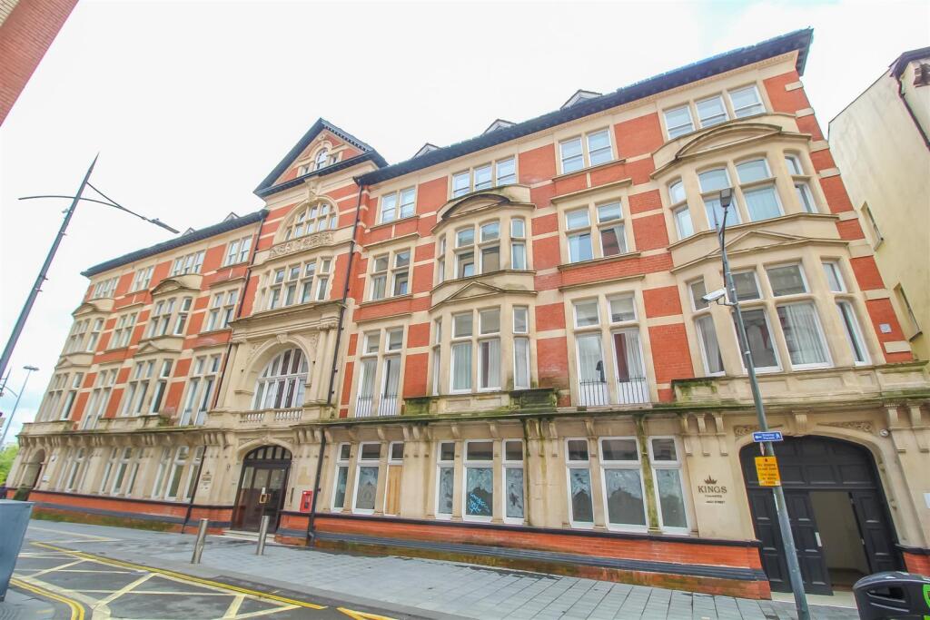 Main image of property: 11 Kings Court, High Street, Newport