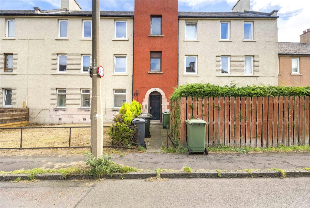 Main image of property: 4/1 Ferry Road Place, Pilton, Edinburgh, EH4 4AX
