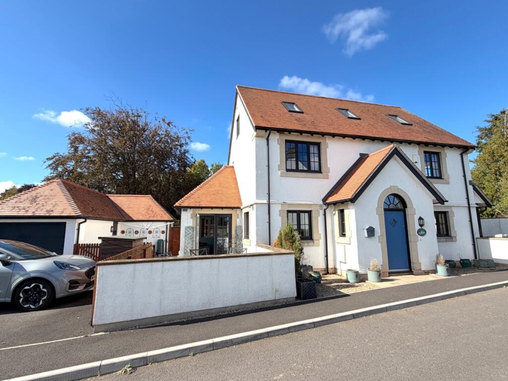 Main image of property: Meadow Lea, Hallatrow, Bristol