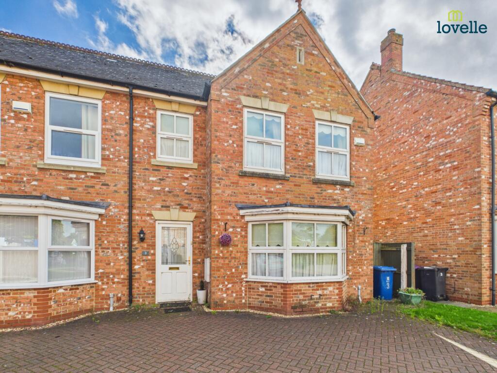 Main image of property: Elizabeth Gardens, Market Rasen, LN8