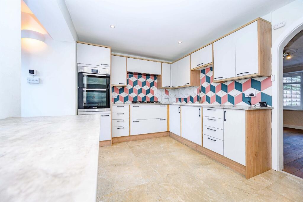 Main image of property: Pulleys Lane, Hemel Hempstead