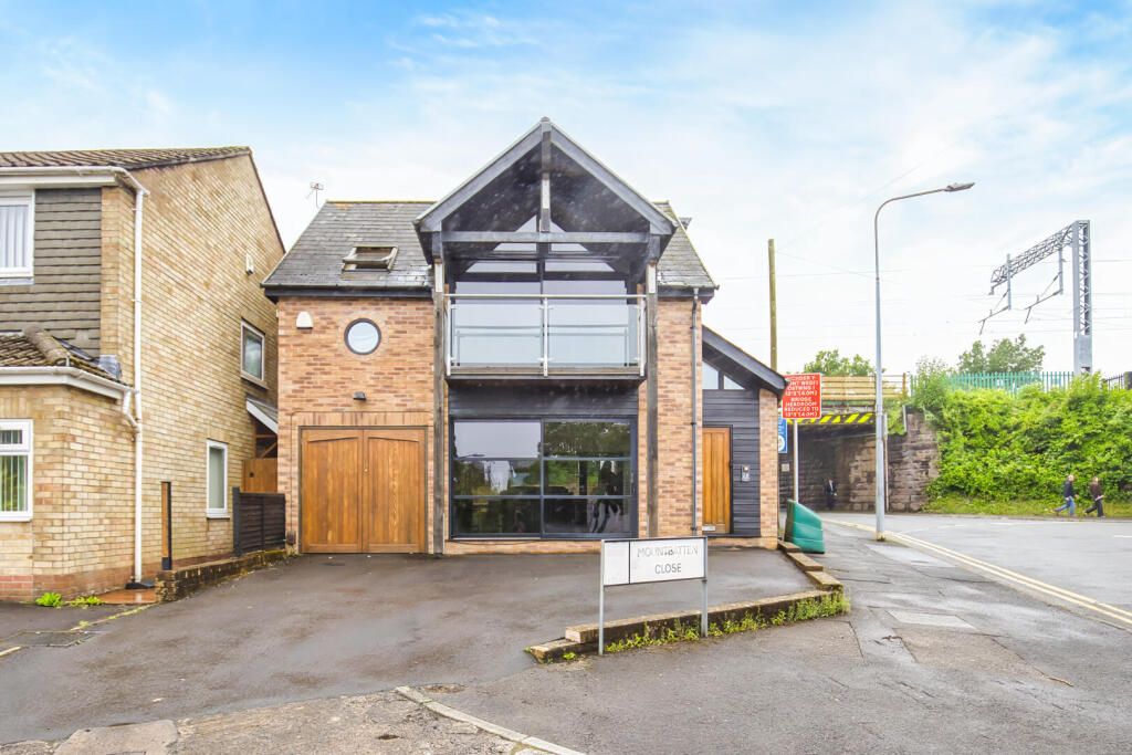 Main image of property: Mountbatten Close, Heath, Cardiff