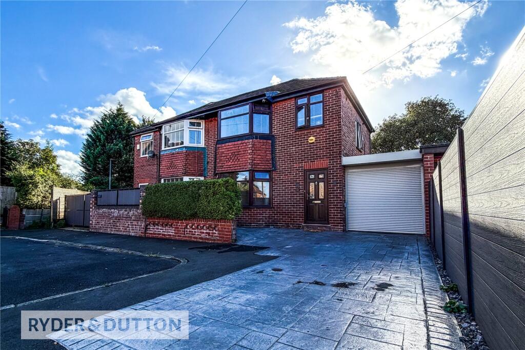 Main image of property: Nina Drive, Moston, Manchester, M40