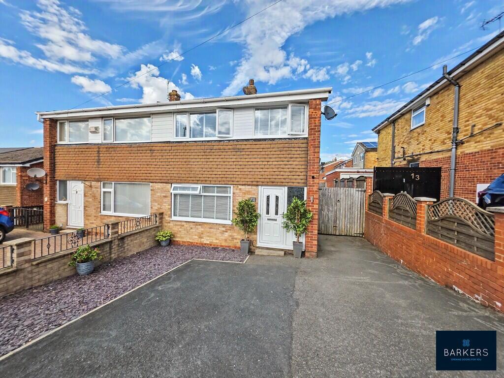 Main image of property: Southcroft Avenue, Birkenshaw
