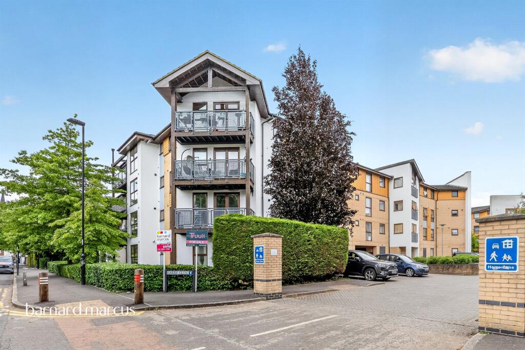 Main image of property: Harry Close, Croydon