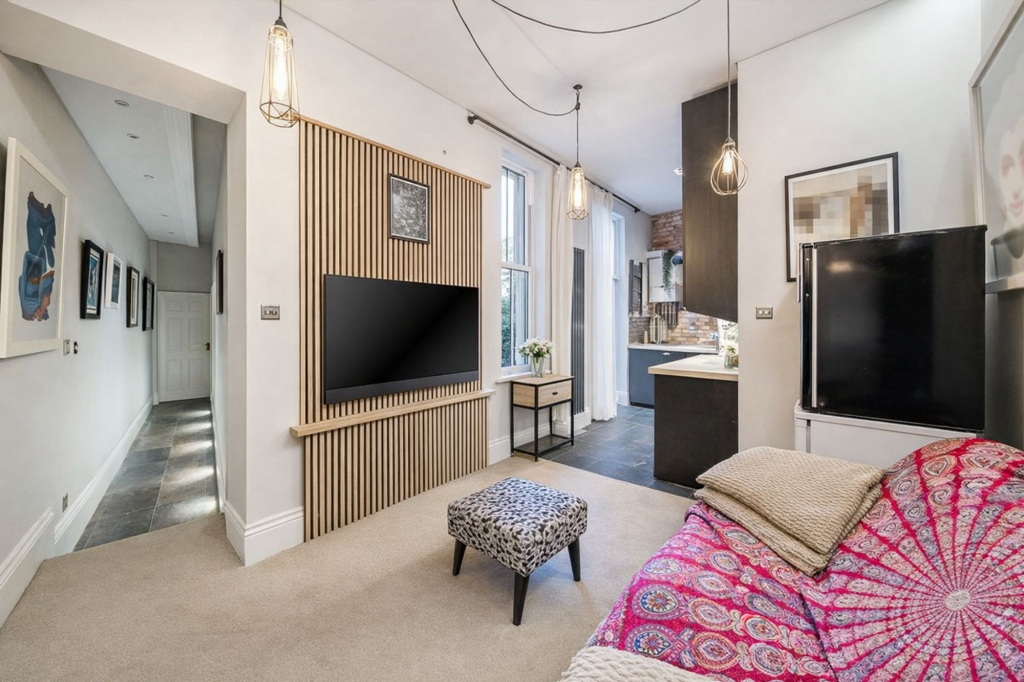 Main image of property: Morland Road, Croydon, CR0