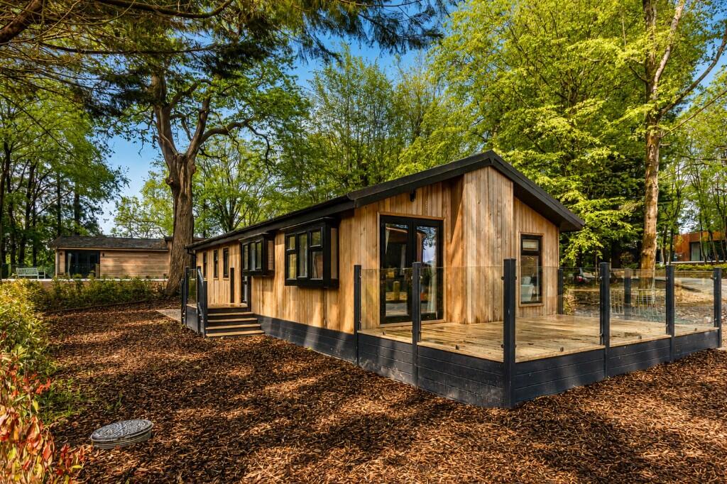 Main image of property: Bucks Alley,
Little Berkhamstead,
Hertfordshire,
SG13 8PY