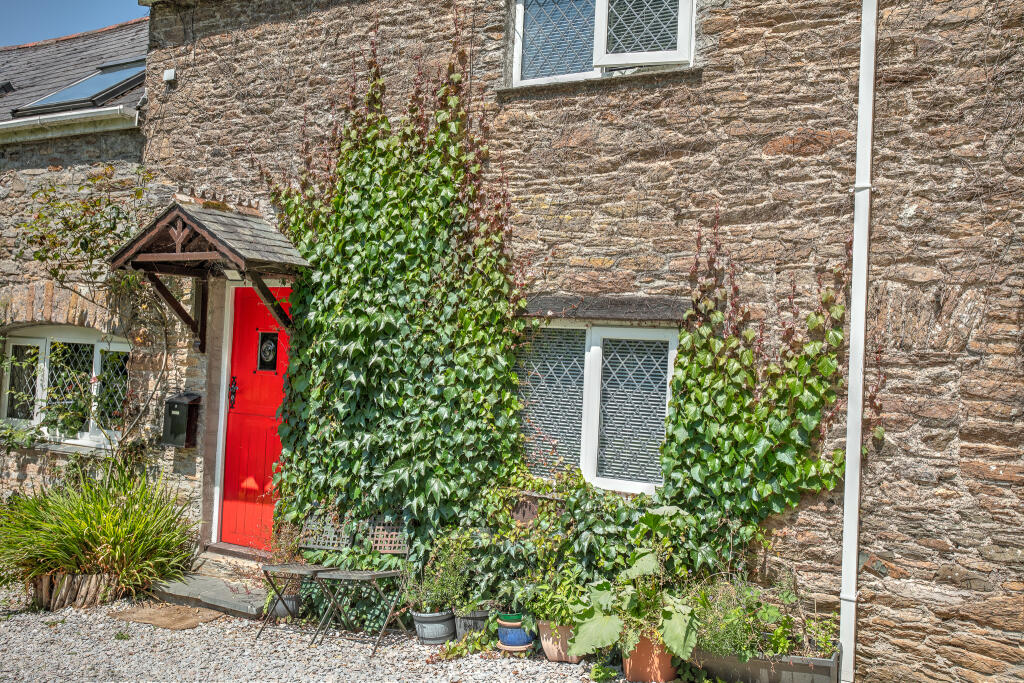 Main image of property: Bluebell Cottage, Yealmpton, Plymouth, Devon