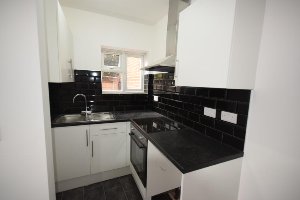 Main image of property: Bitterne Road West, Southampton, City Of Southampton