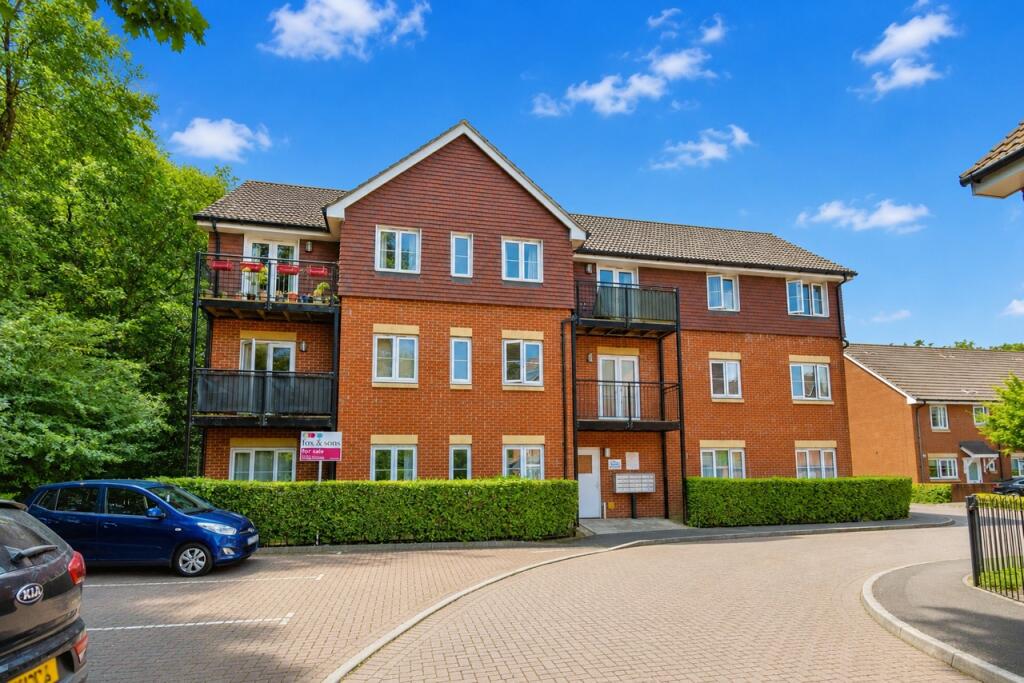 Main image of property: Shafford Meadows, Hedge End, Southampton