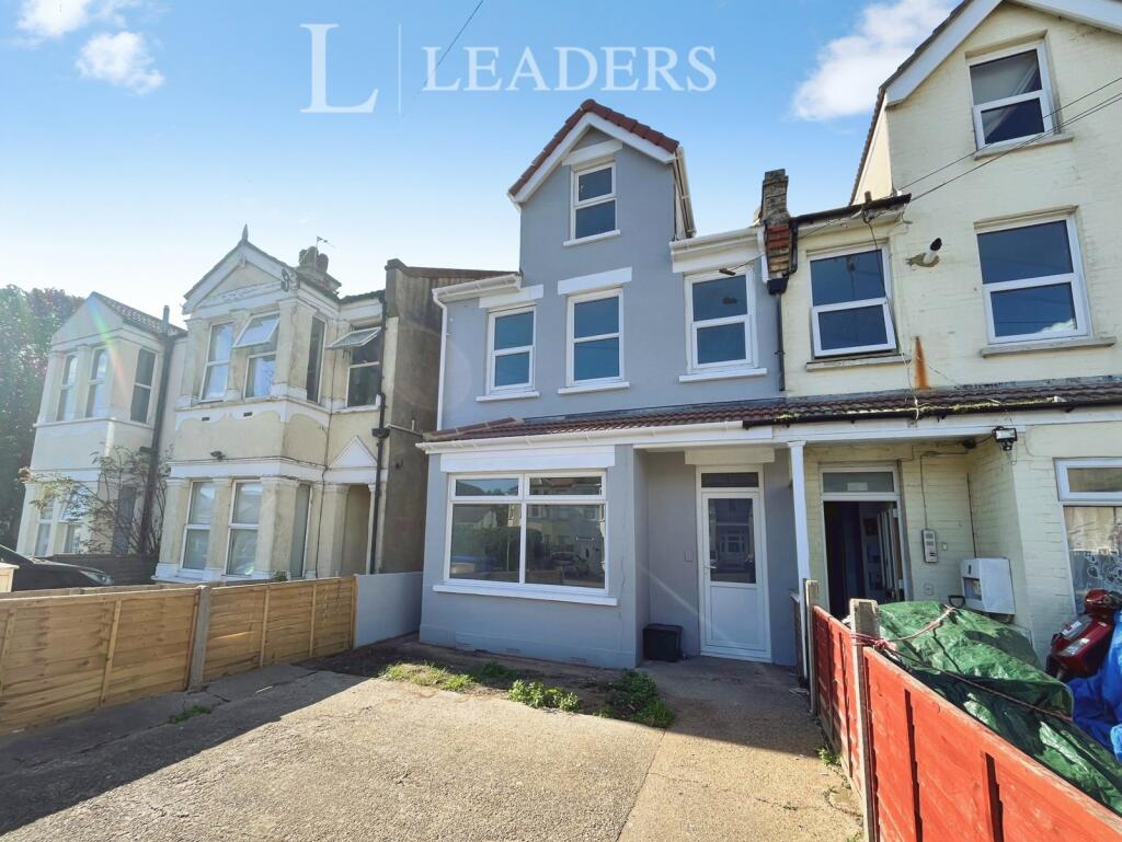 Main image of property: Hayes Road, Clacton-on-Sea, Essex, CO15
