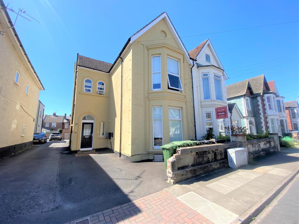 Main image of property: Queens Road, Portsmouth, PO2