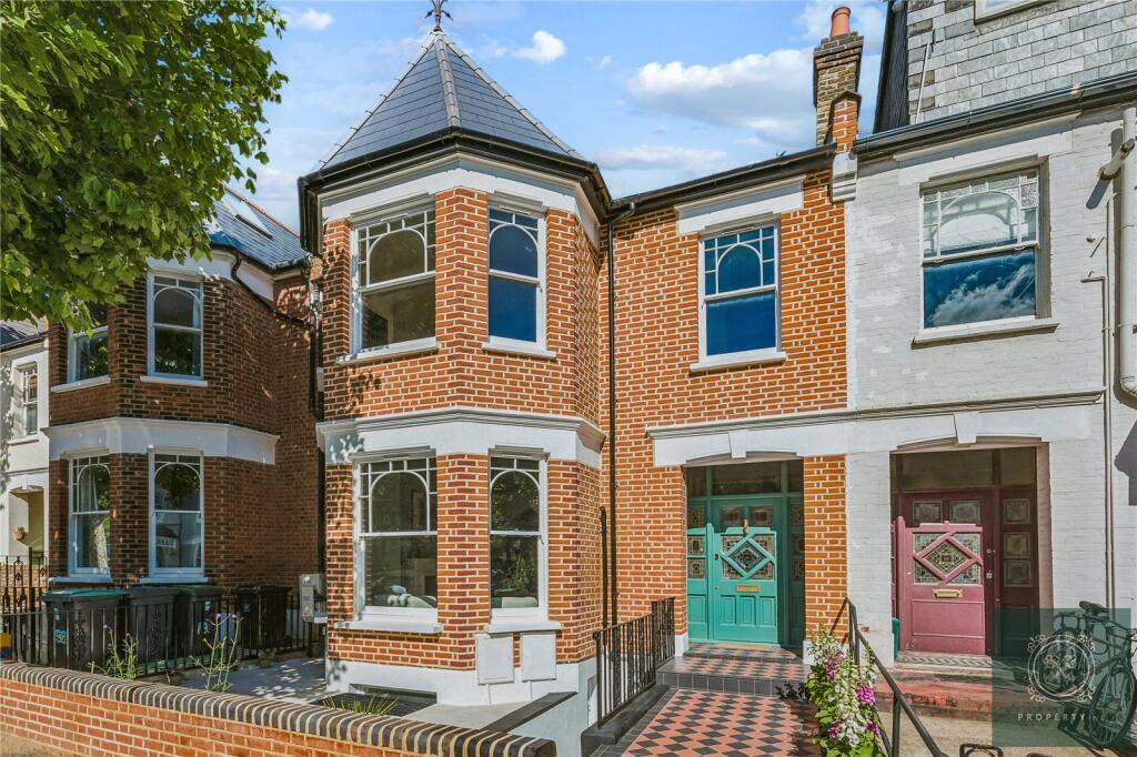 Main image of property: Stapleton Hall Road,, London, N4
